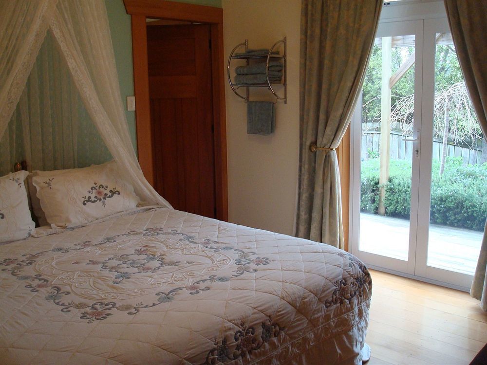 Olde Mill House B&B & Bike2Wine Cycle Hire Renwick Buitenkant foto