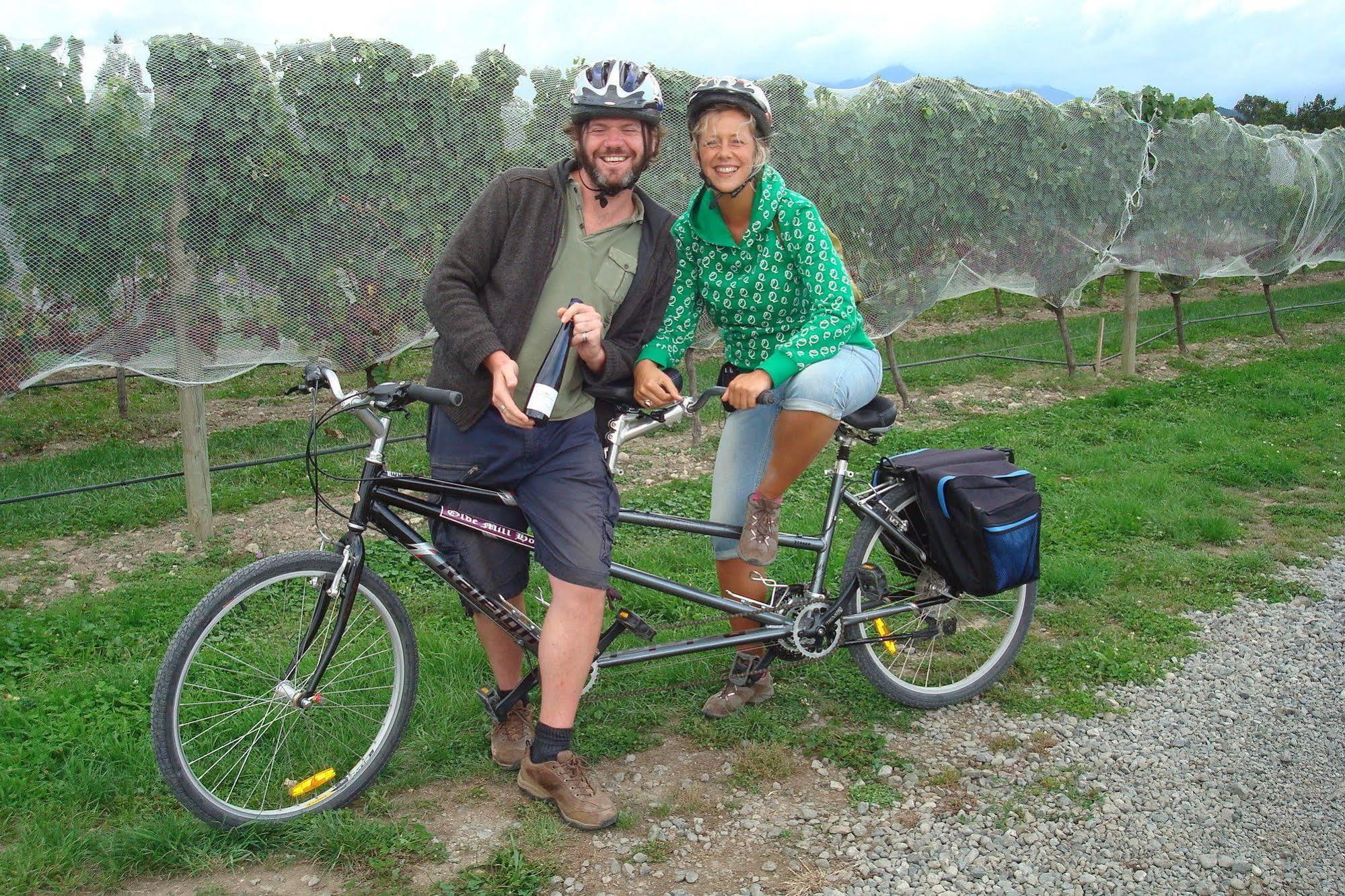 Olde Mill House B&B & Bike2Wine Cycle Hire Renwick Buitenkant foto